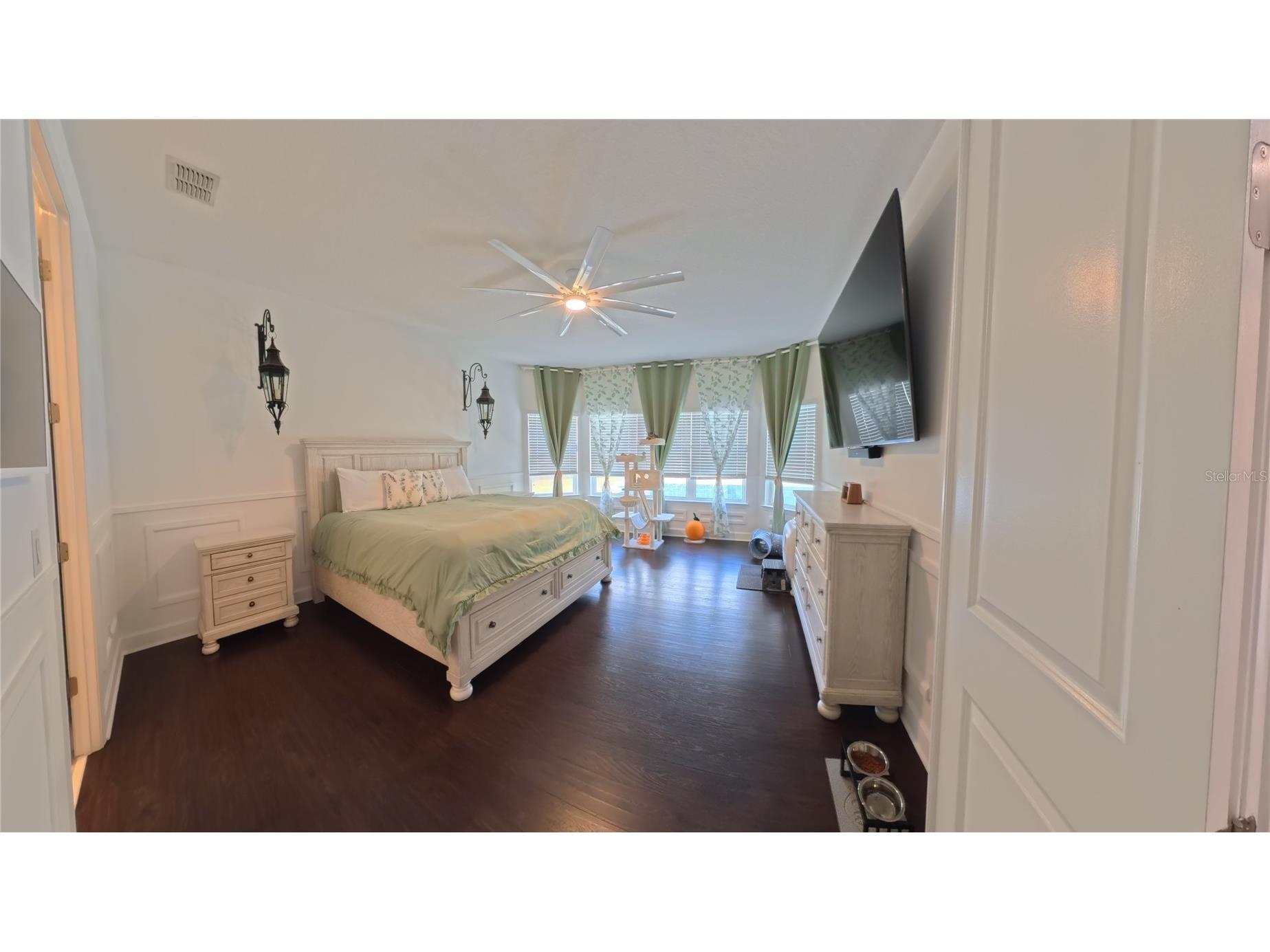 703 Calabria Way Howey In The Hills FL 34737 G5109294 image31