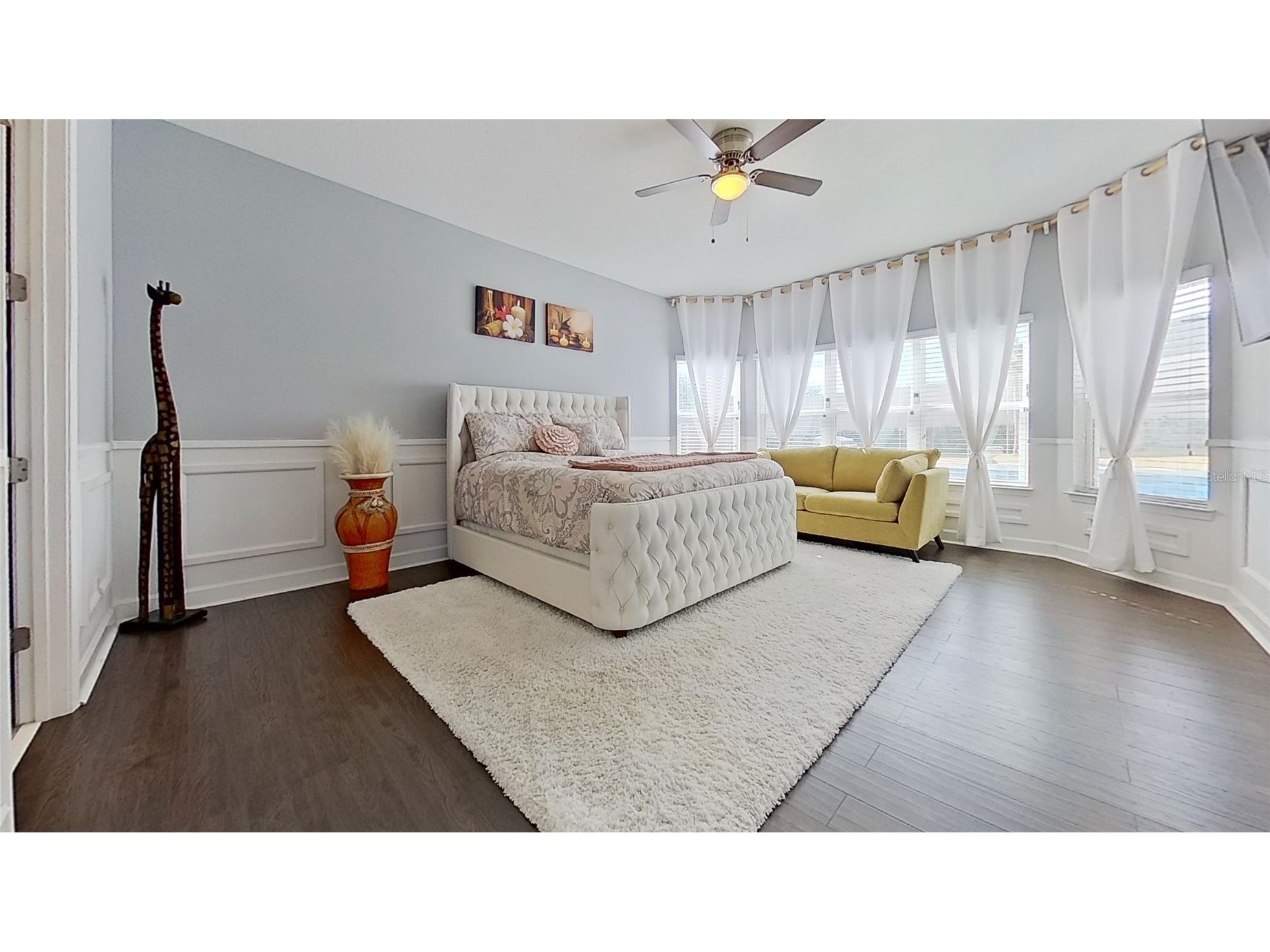 703 Calabria Way Howey In The Hills FL 34737 G5109294 image32