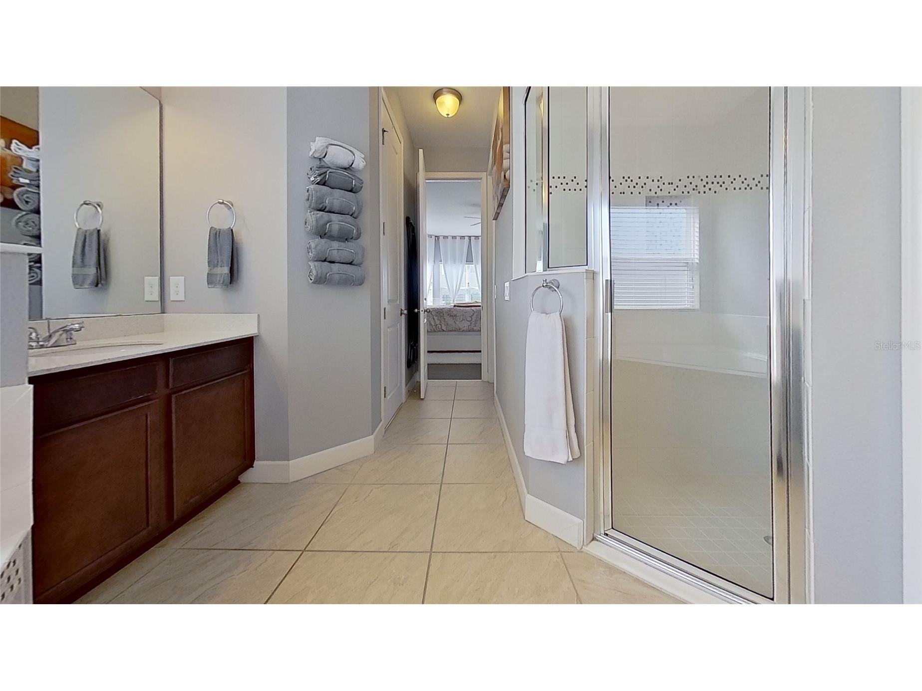 703 Calabria Way Howey In The Hills FL 34737 G5109294 image35