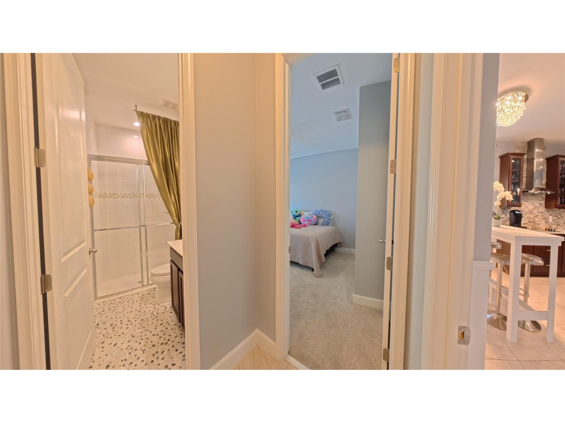 703 Calabria Way Howey In The Hills FL 34737 G5109294 image36
