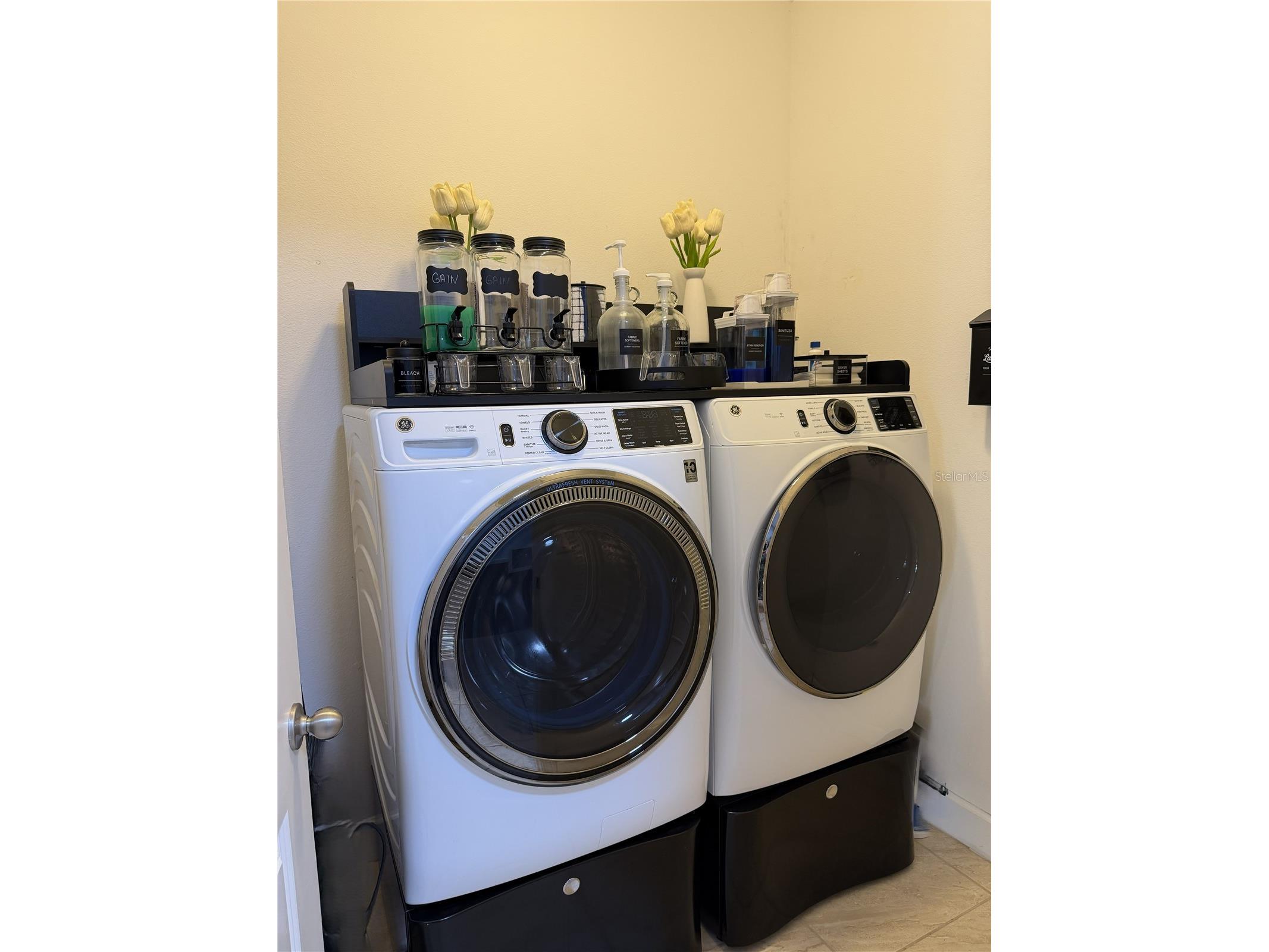 703 Calabria Way Howey In The Hills FL 34737 G5109294 image39