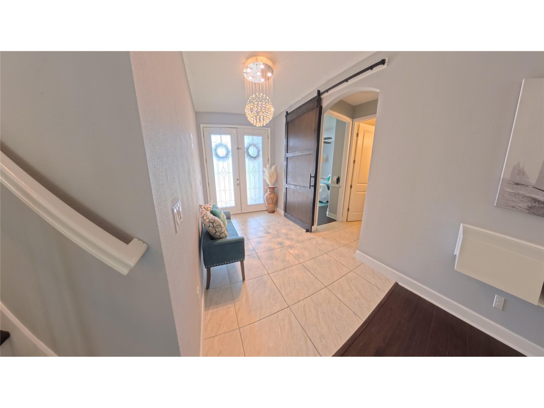 703 Calabria Way Howey In The Hills FL 34737 G5109294 image4