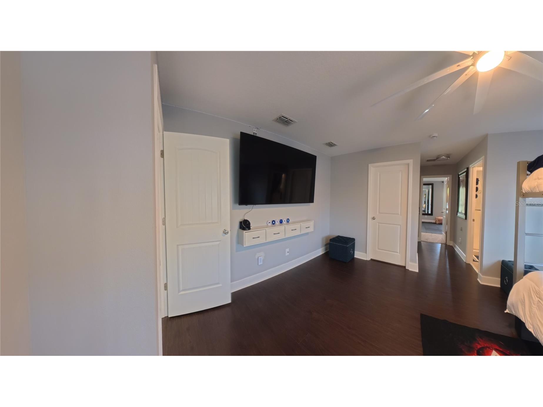 703 Calabria Way Howey In The Hills FL 34737 G5109294 image43