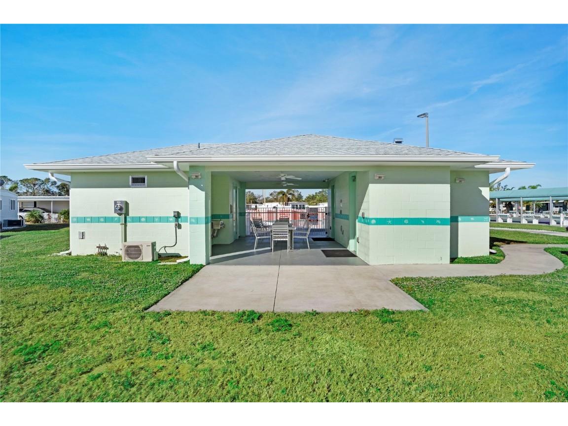 703 Corsica Court Bradenton FL 34207 A4637447 image38