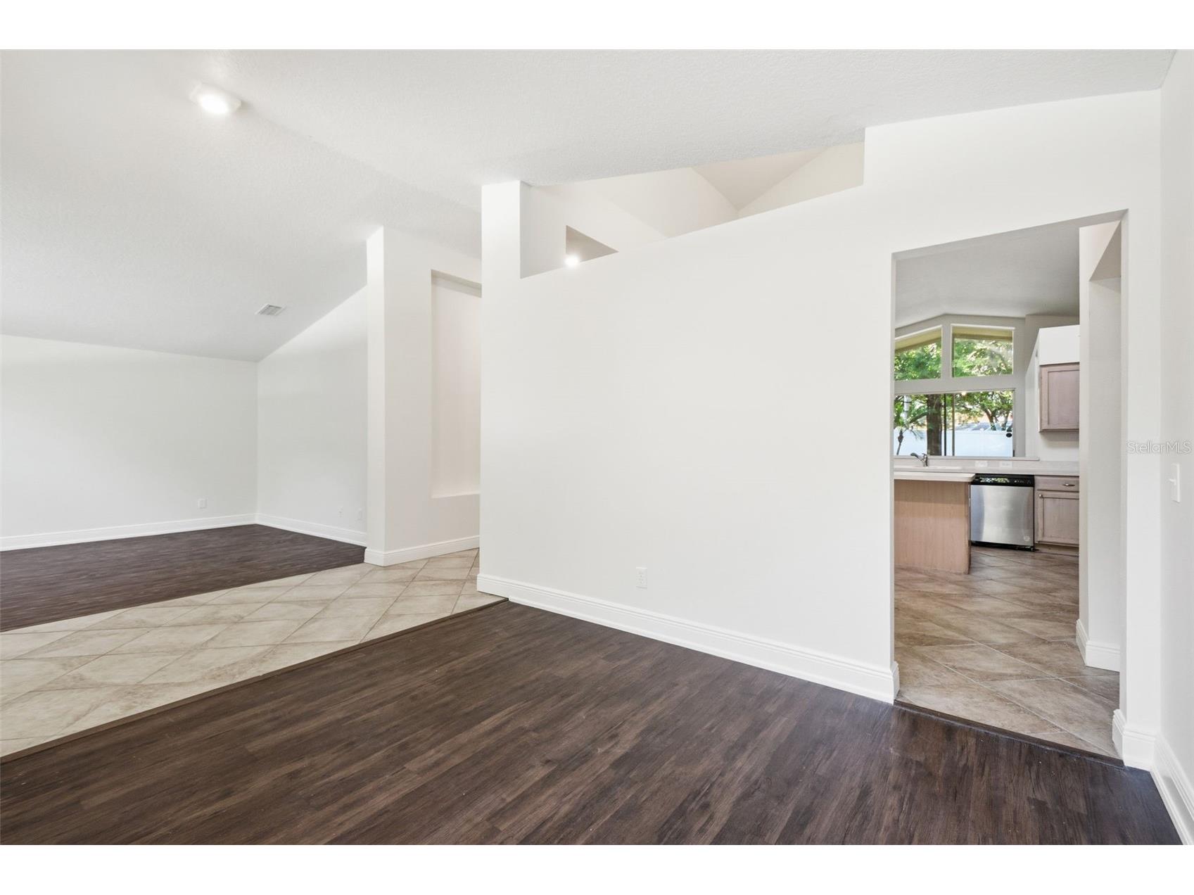 703 Grand Canyon Drive Valrico FL 33594 O6400606 image10