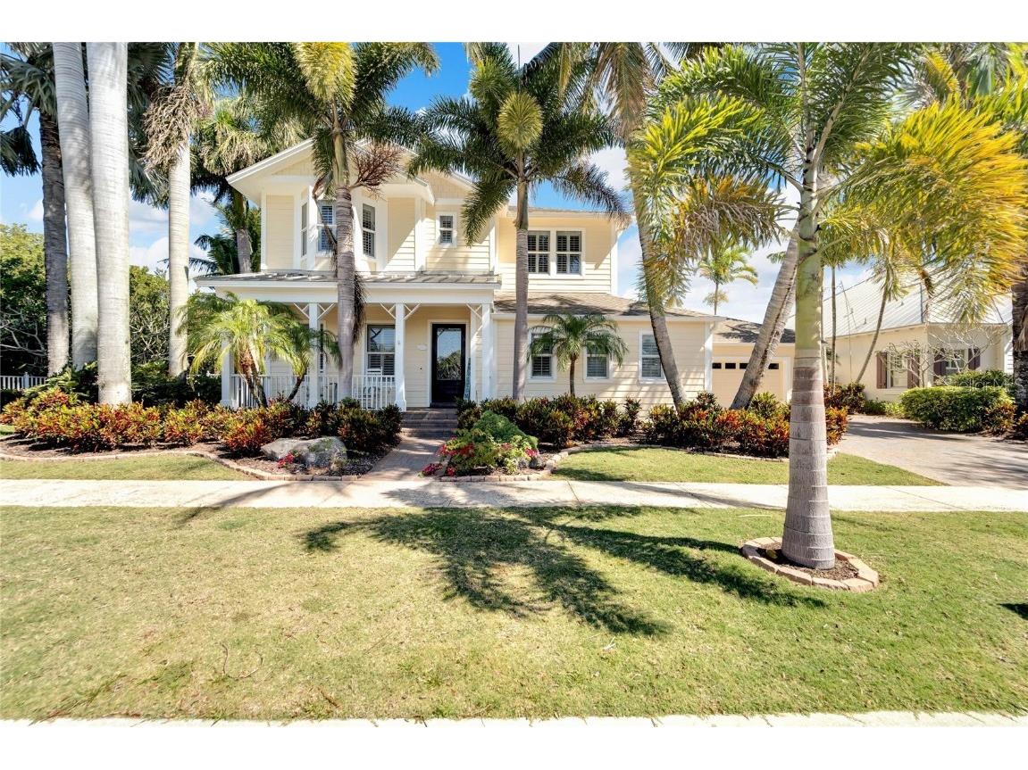 703 Islebay Drive Apollo Beach FL 33572 T3518892 image1