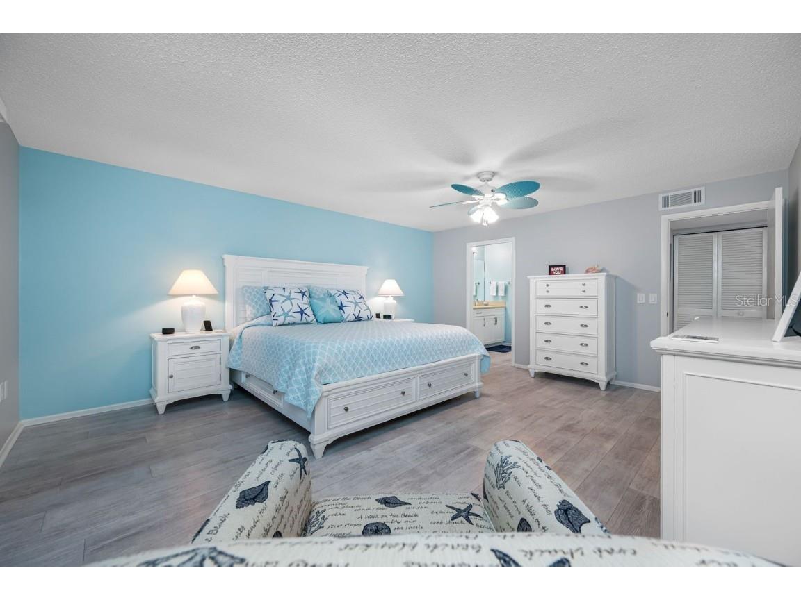 703 Oakview Drive #703 Bradenton FL 34210 A4671111 image25