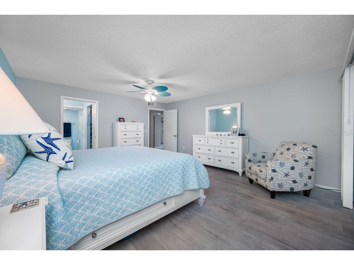 703 Oakview Drive #703 Bradenton FL 34210 A4671111 image27