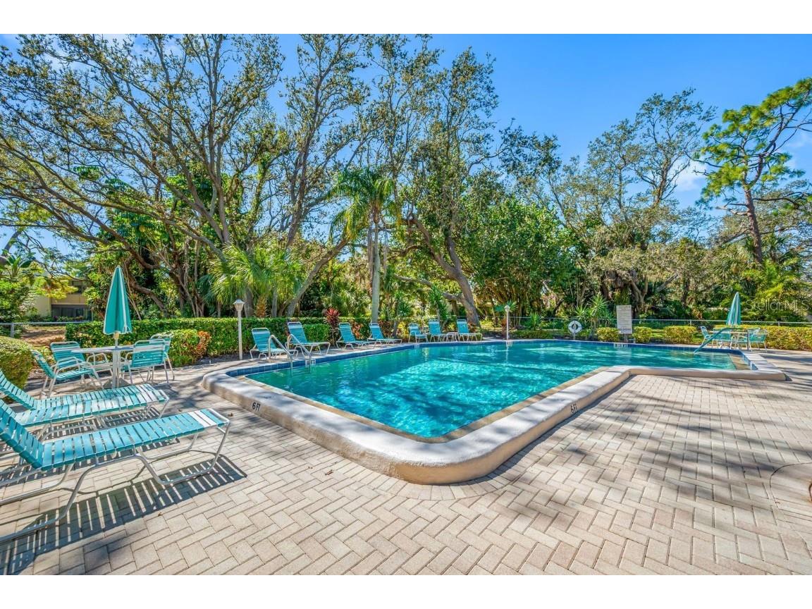 703 Oakview Drive #703 Bradenton FL 34210 A4671111 image39