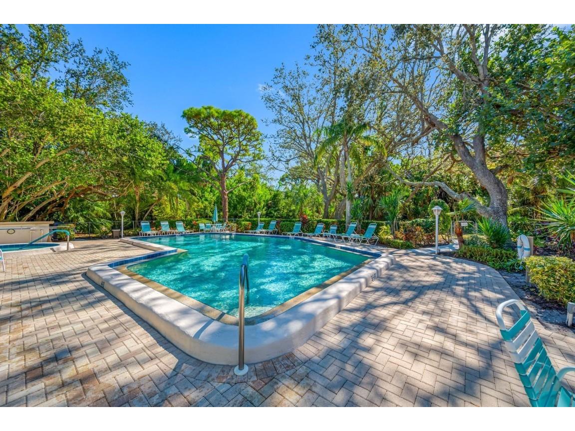 703 Oakview Drive #703 Bradenton FL 34210 A4671111 image40