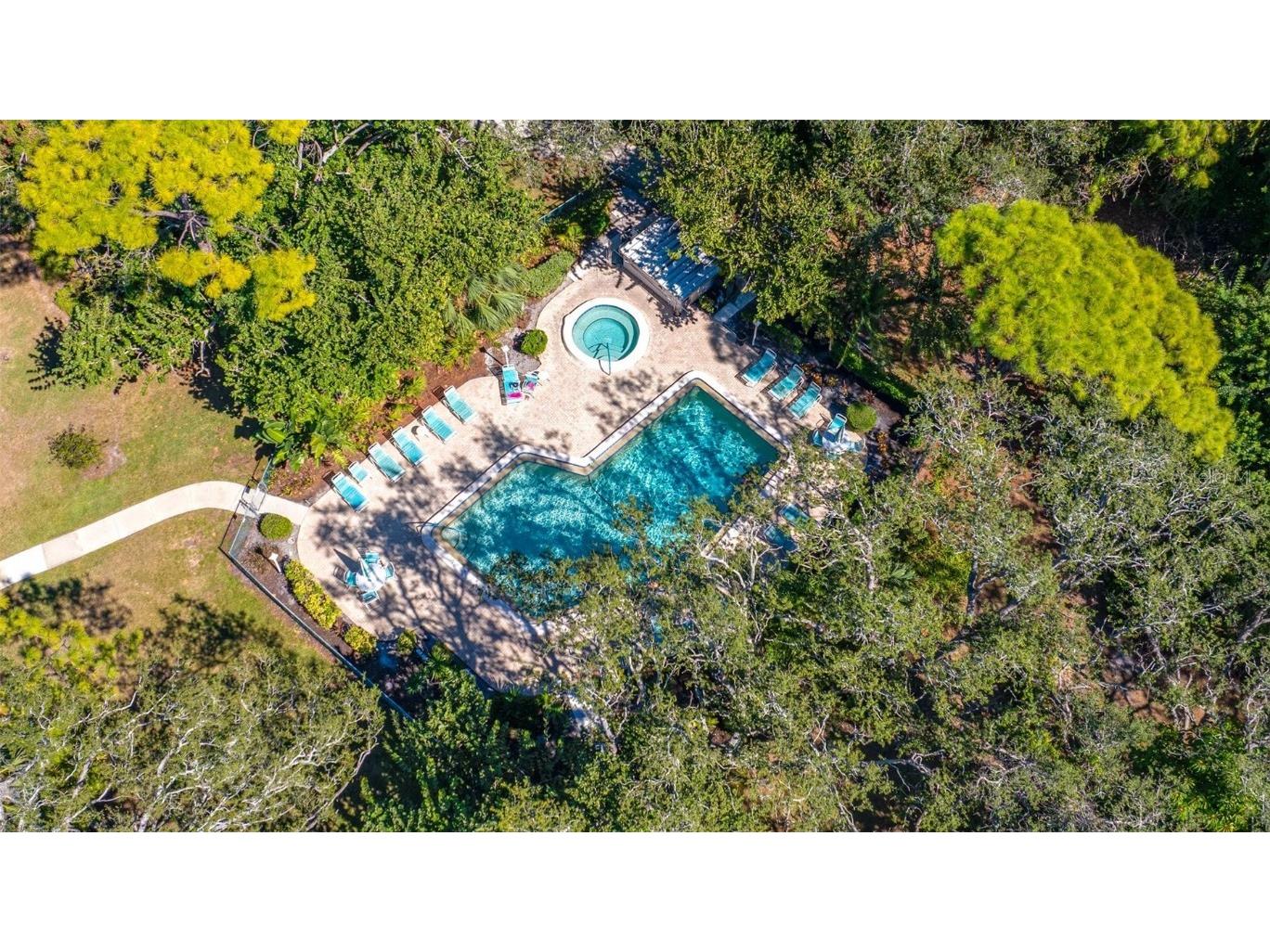 703 Oakview Drive #703 Bradenton FL 34210 A4671111 image43