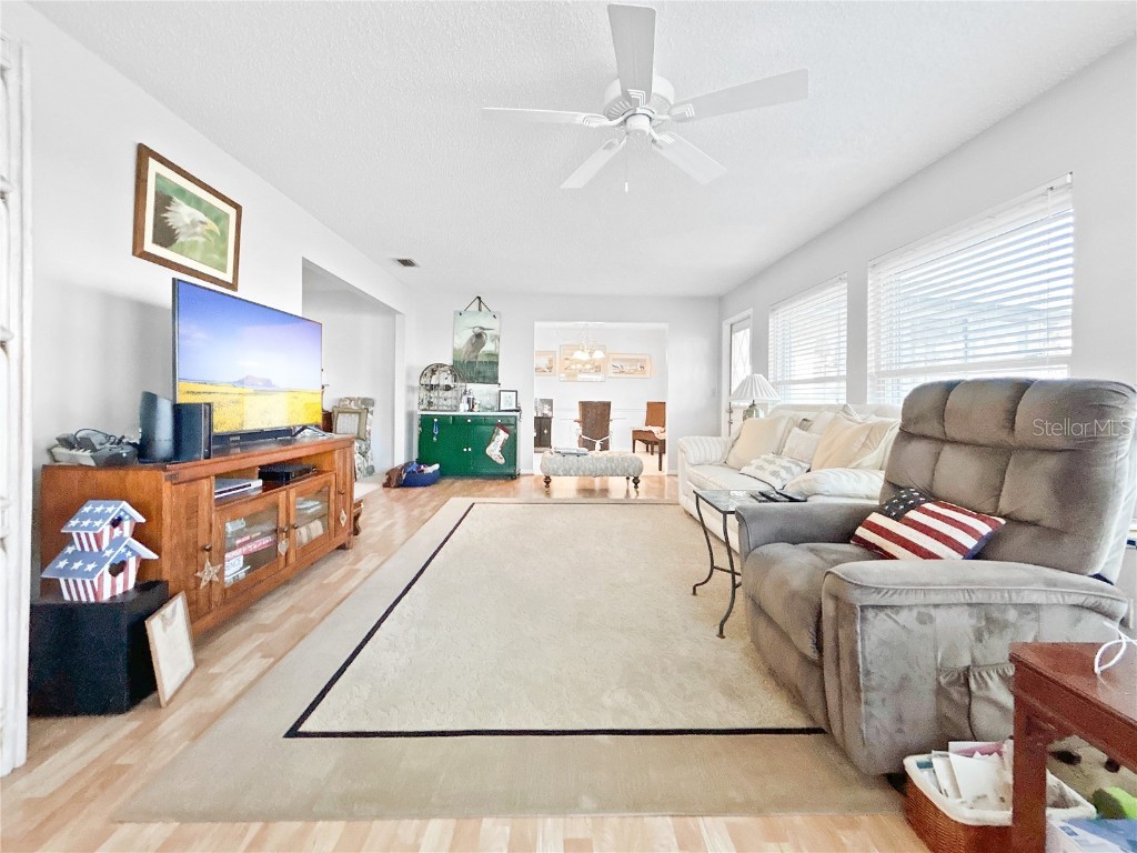 703 Ojai Avenue Sun City Center FL 33573 TB8448421 image9