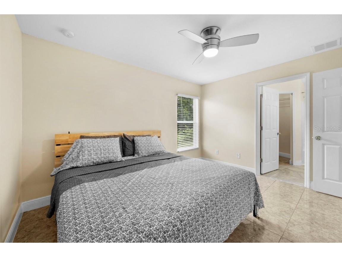 703 Palmera Street Orlando FL 32811 TB8426799 image18