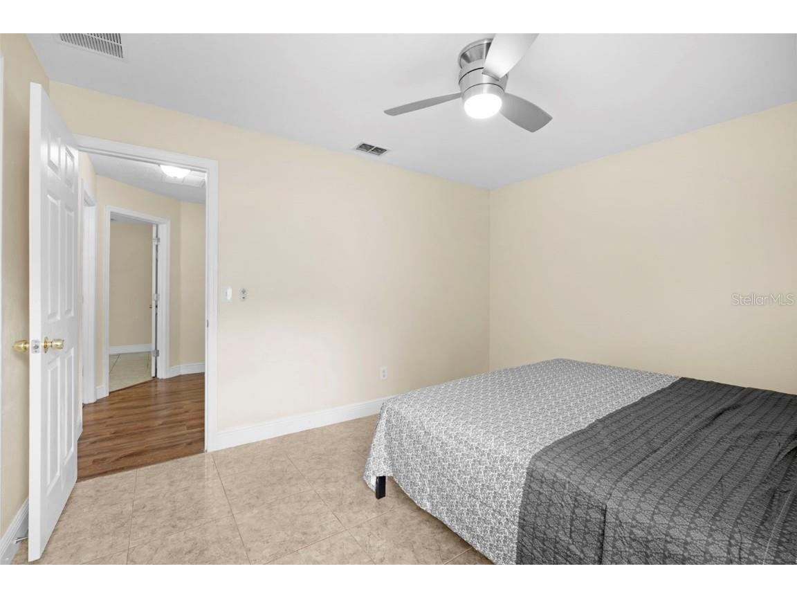 703 Palmera Street Orlando FL 32811 TB8426799 image19