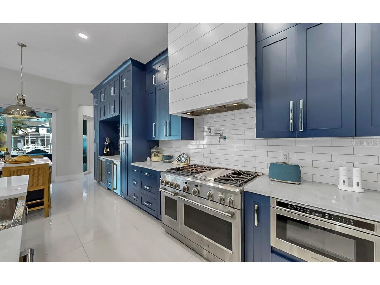 703 Pinckney Drive Apollo Beach FL 33572 - CANAL TO TAMPA BAY TB8453268 image34