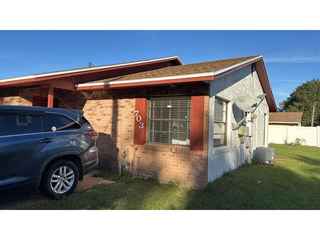 703 Platypus Court Kissimmee FL 34759 P4937009 image1