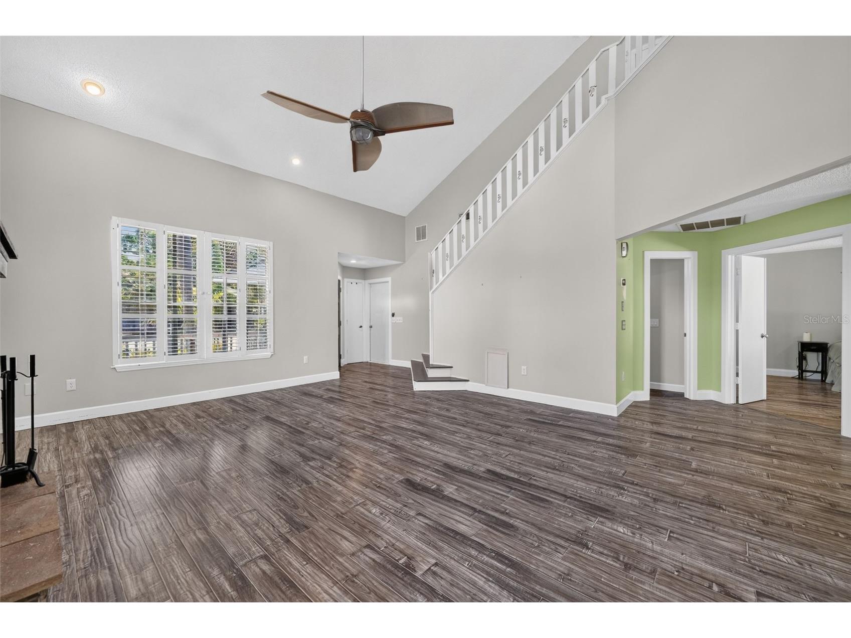 703 Riverside Drive Tarpon Springs FL 34689 TB8520013 image12