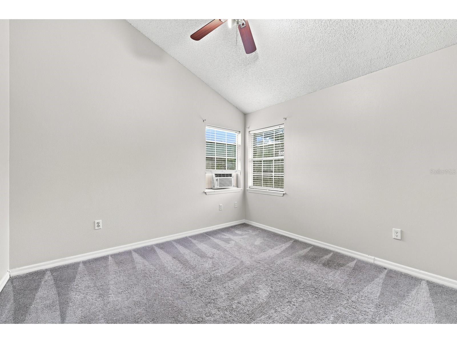 703 Riverside Drive Tarpon Springs FL 34689 TB8520013 image34