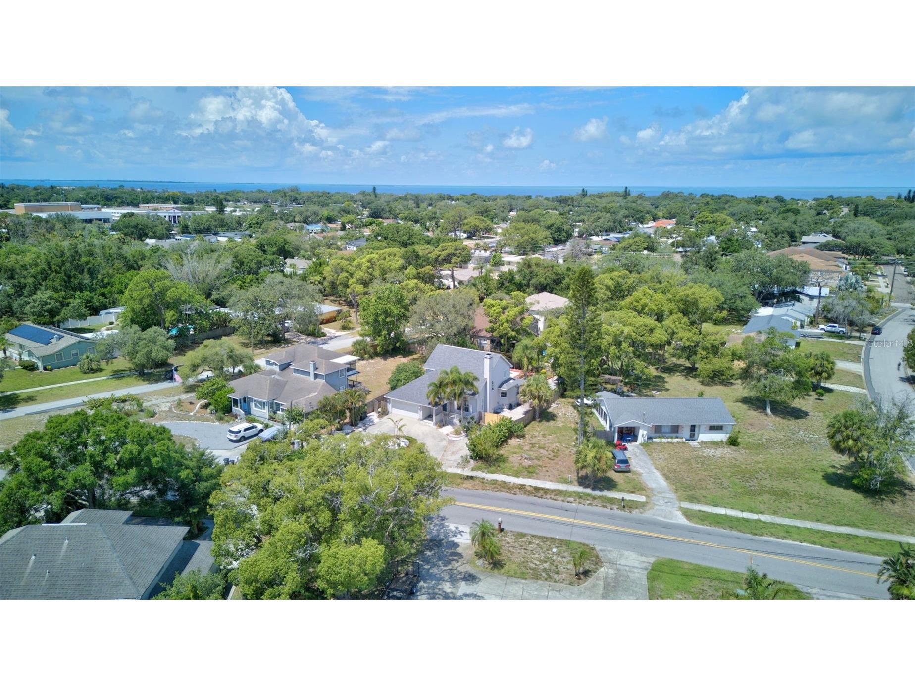 703 Riverside Drive Tarpon Springs FL 34689 TB8520013 image46