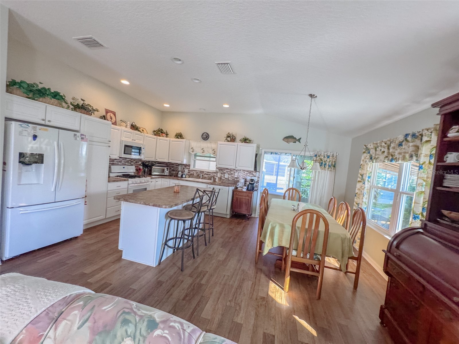 703 Royal Palm Avenue Lady Lake FL 32159 G5112624 image15