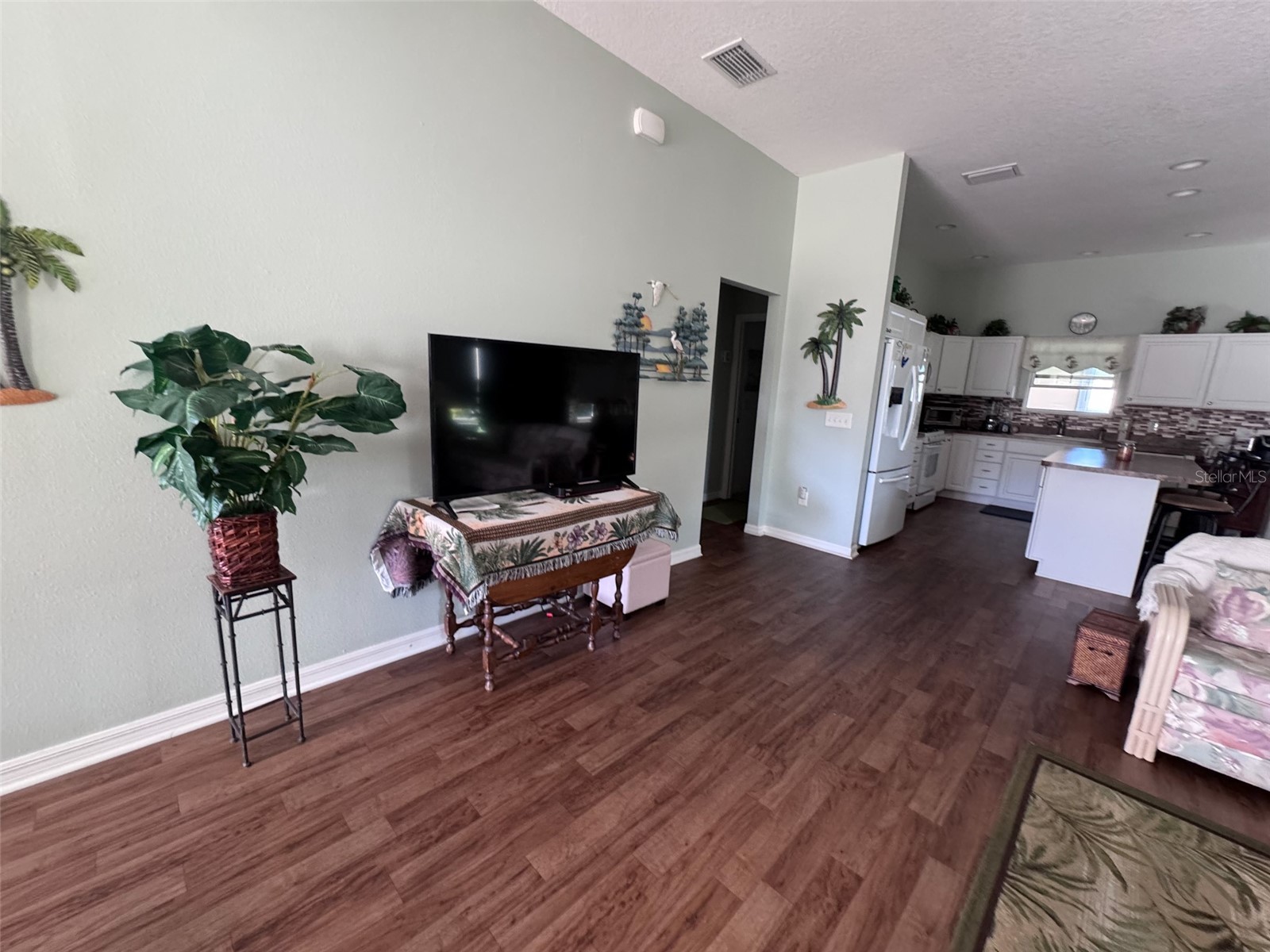 703 Royal Palm Avenue Lady Lake FL 32159 G5112624 image7