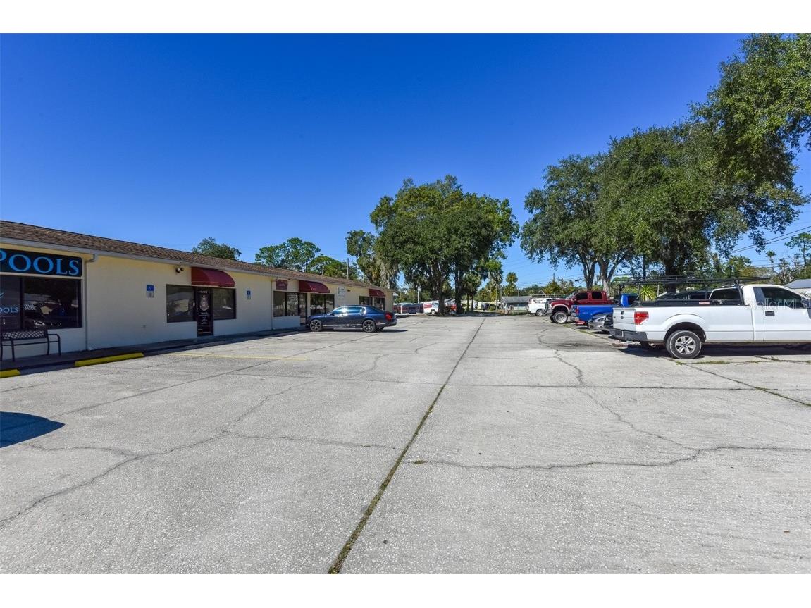 703 S State Street Bunnell FL 32110 V4945682 image5