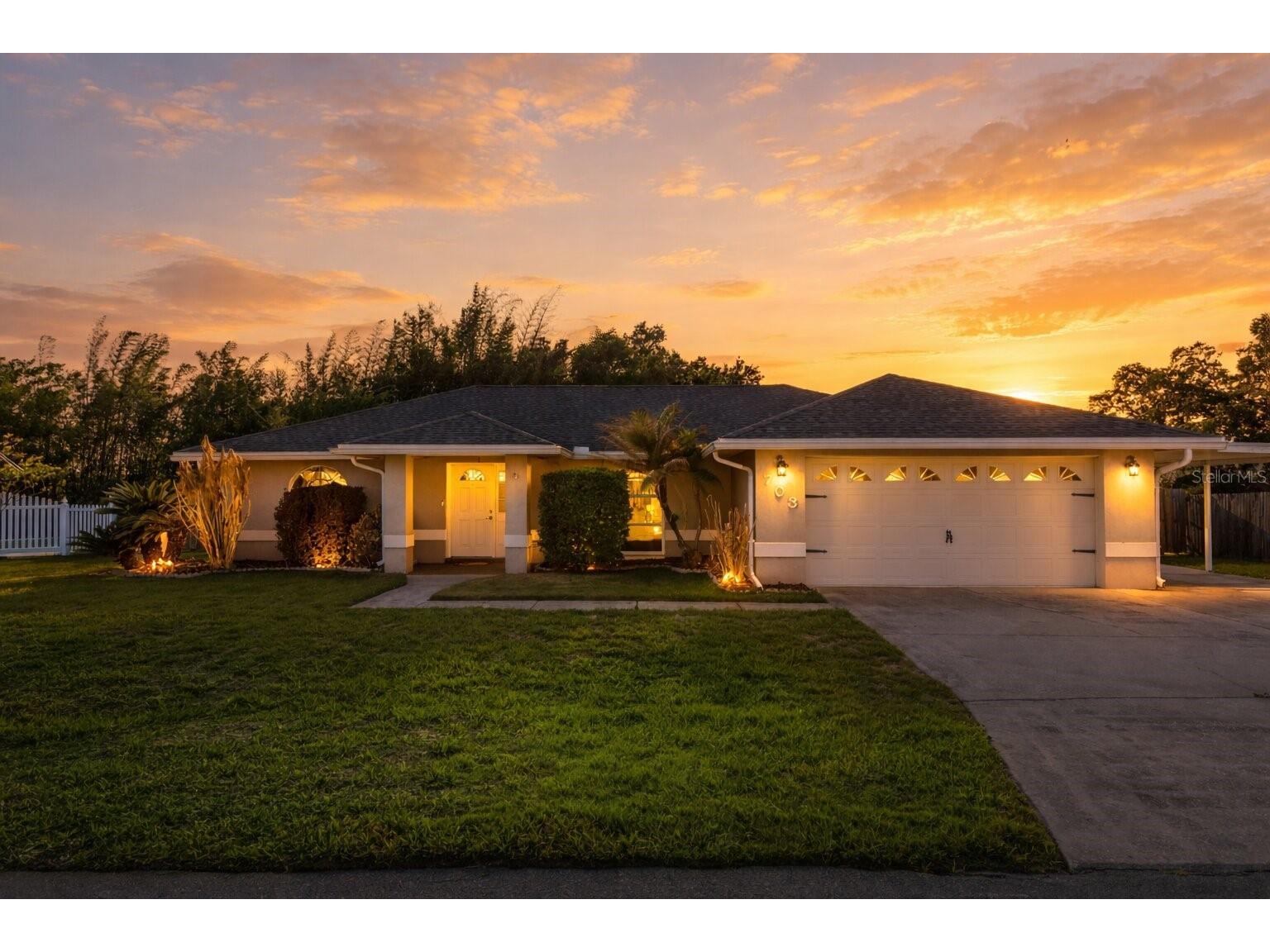 703 Scott Lake Village S Lakeland FL 33813 TB8493269 image1