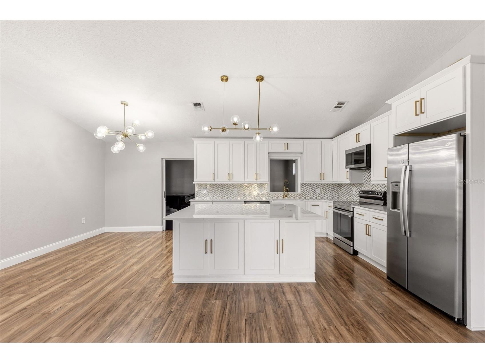 703 Scott Lake Village S Lakeland FL 33813 TB8493269 image13