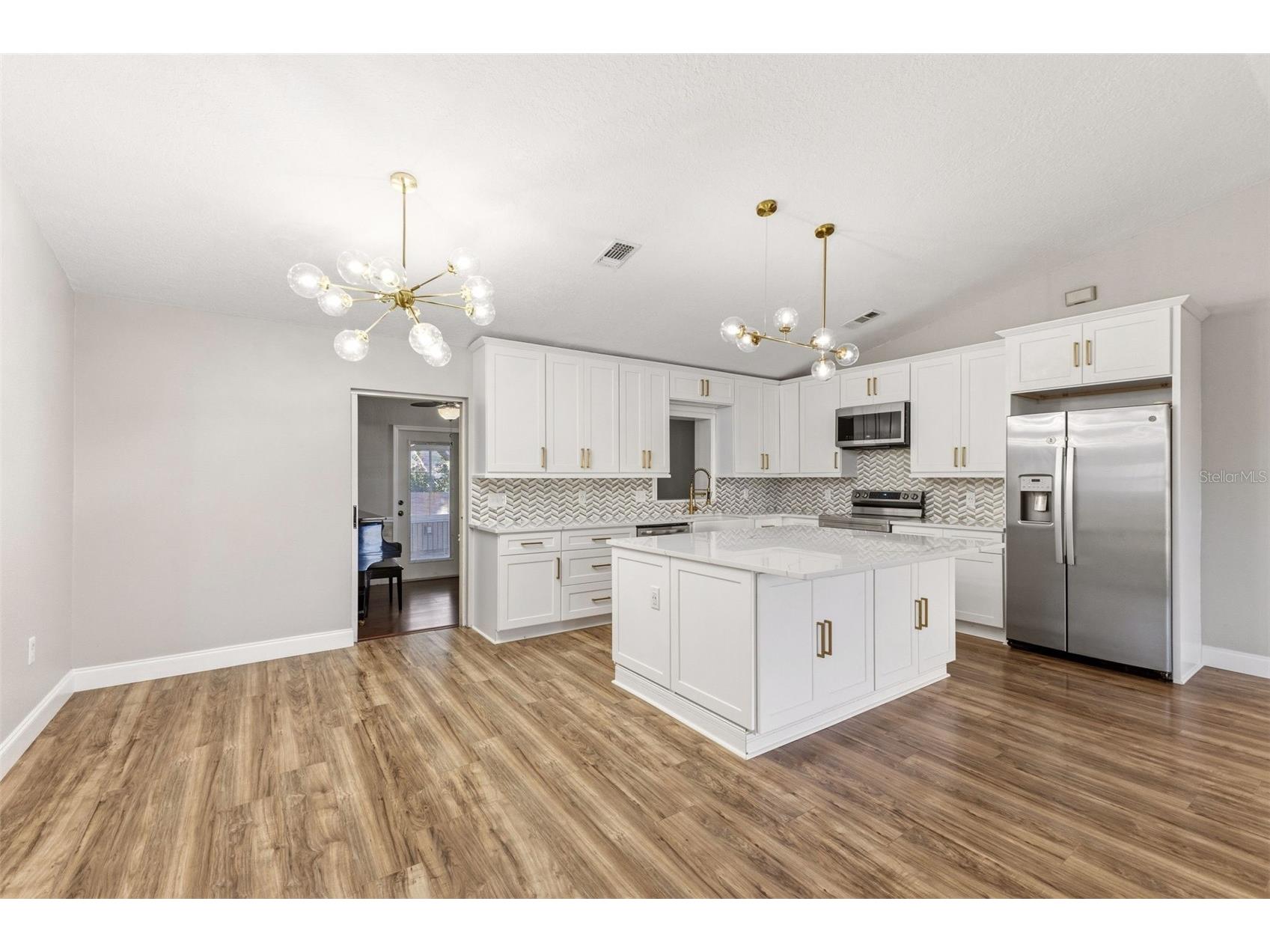 703 Scott Lake Village S Lakeland FL 33813 TB8493269 image15