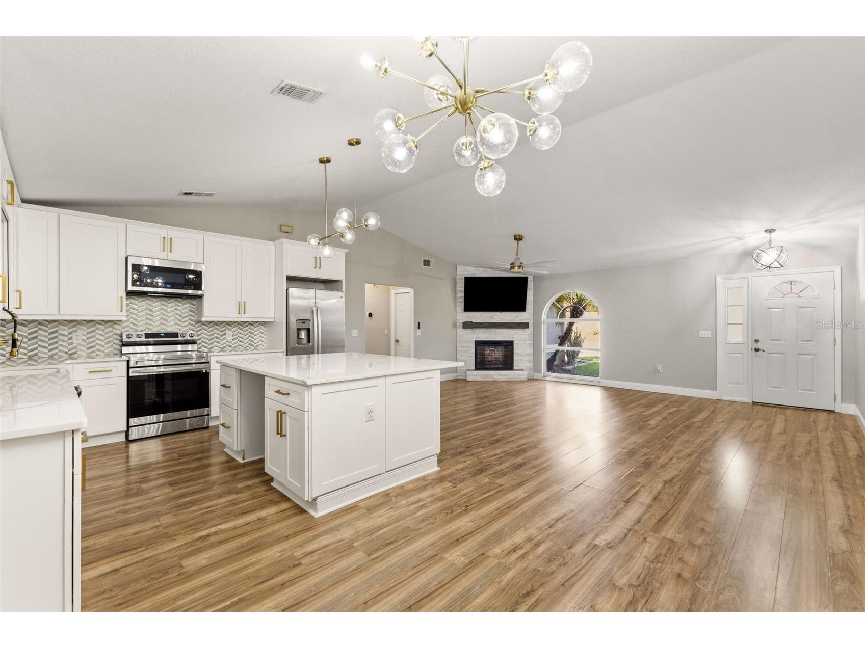703 Scott Lake Village S Lakeland FL 33813 TB8493269 image18
