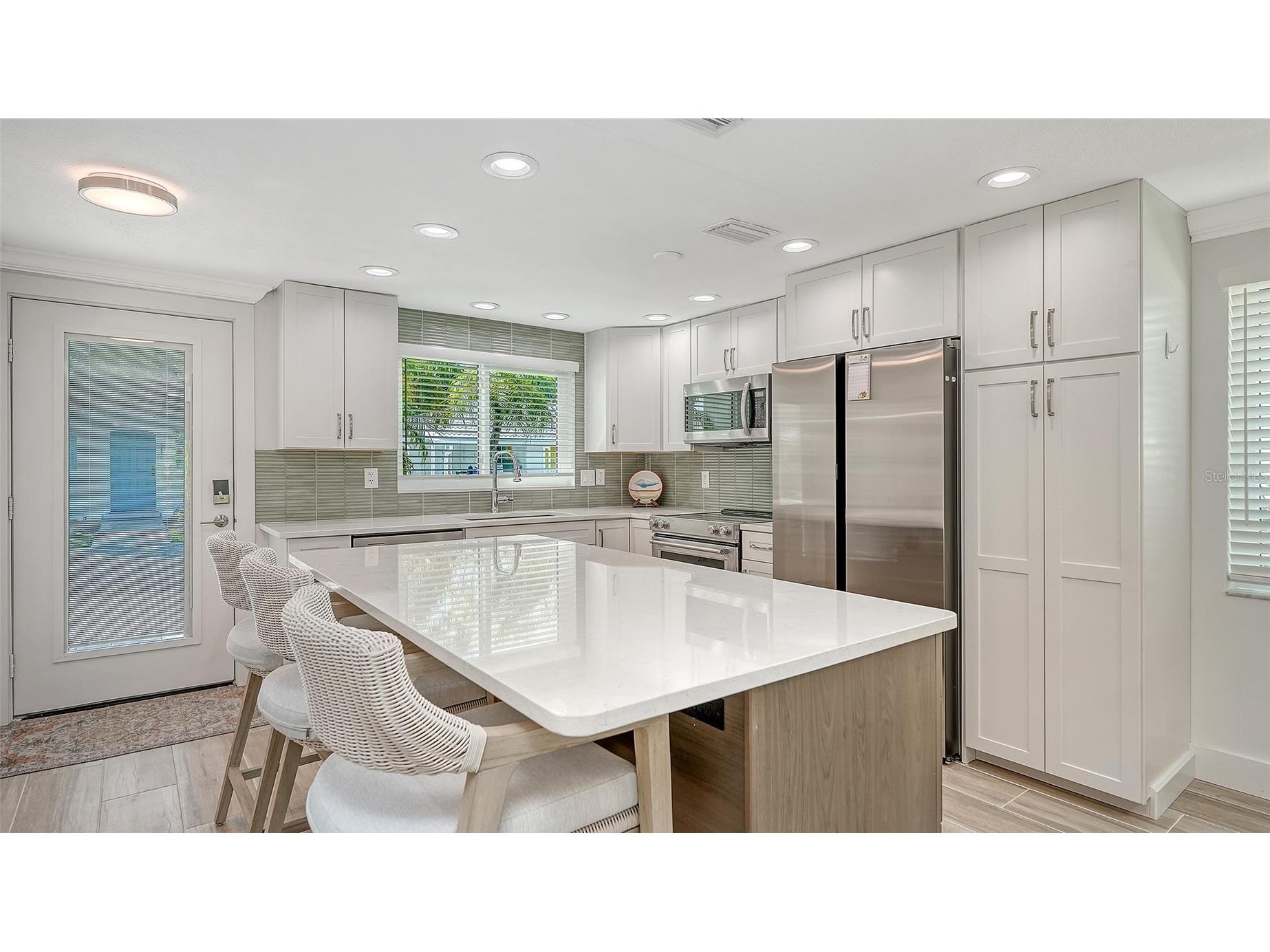 703 Spanish Drive S Longboat Key FL 34228 A4693381 image9