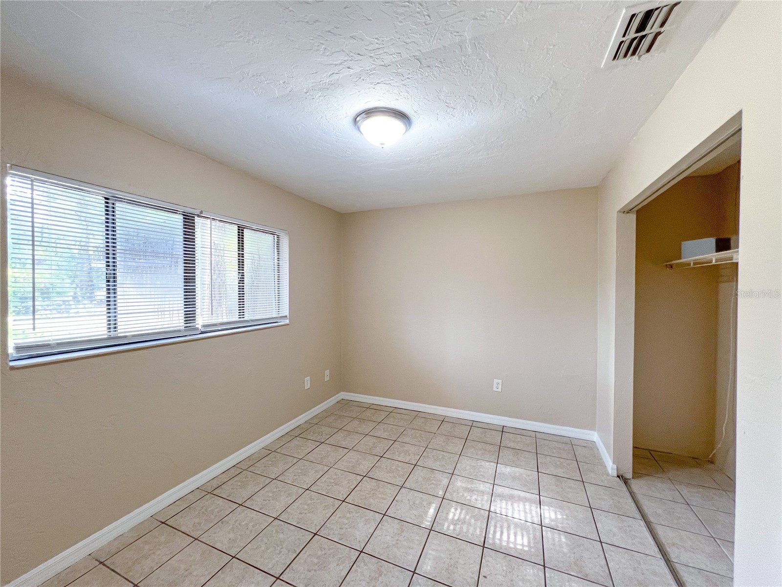 703 SW 69th Terrace #B Gainesville FL 32607 GC540620 image7