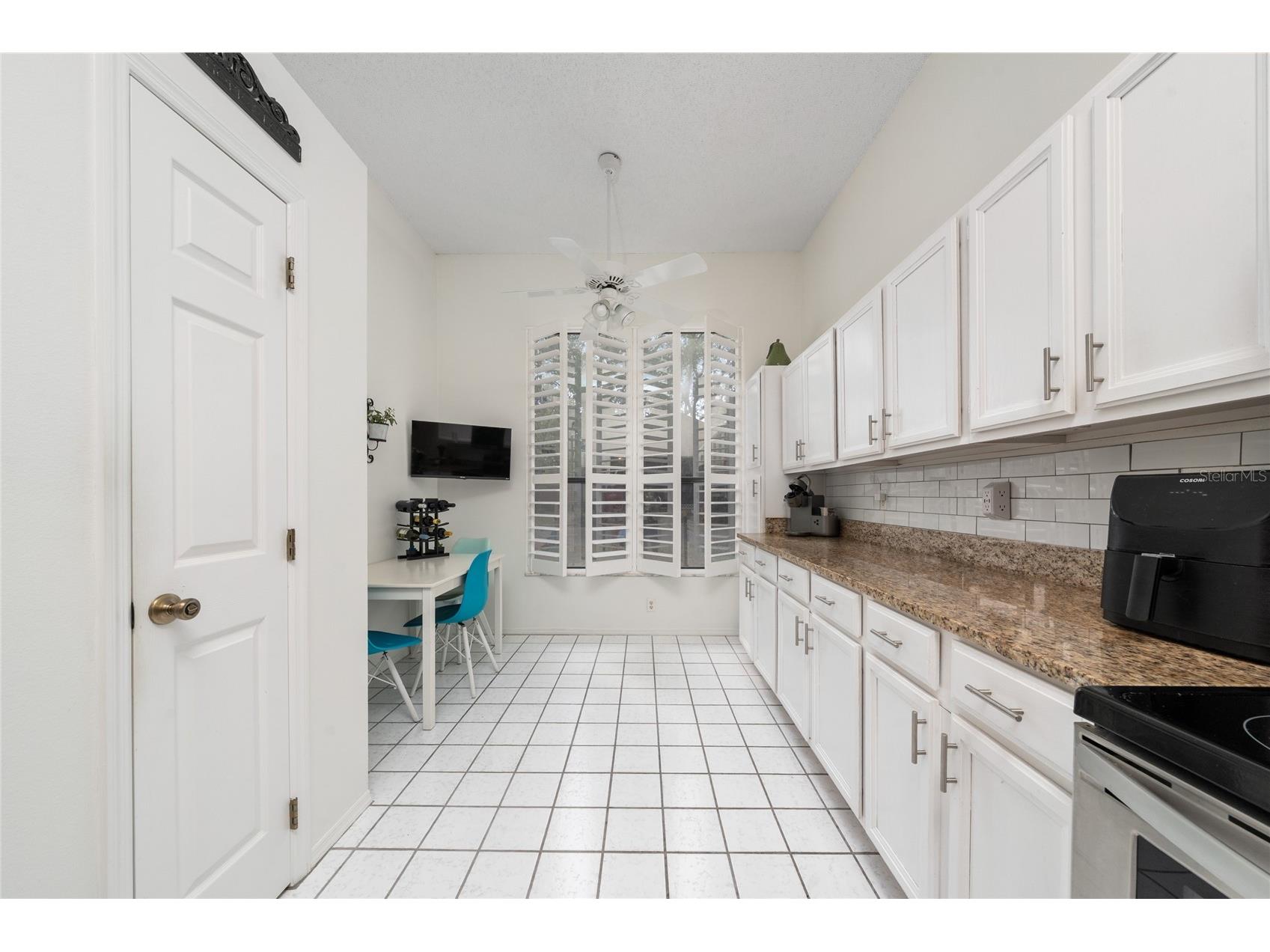 703 Swan Lane Altamonte Springs FL 32701 A4688847 image31