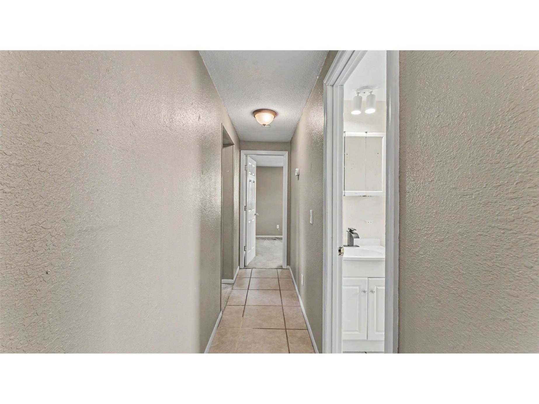 703 W Alamo Drive Lakeland FL 33813 L4962100 image19