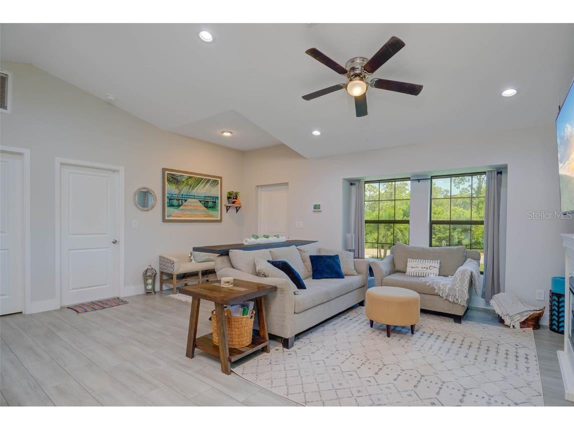 703 Wellington Avenue Lehigh Acres FL 33972 N6139698 image9