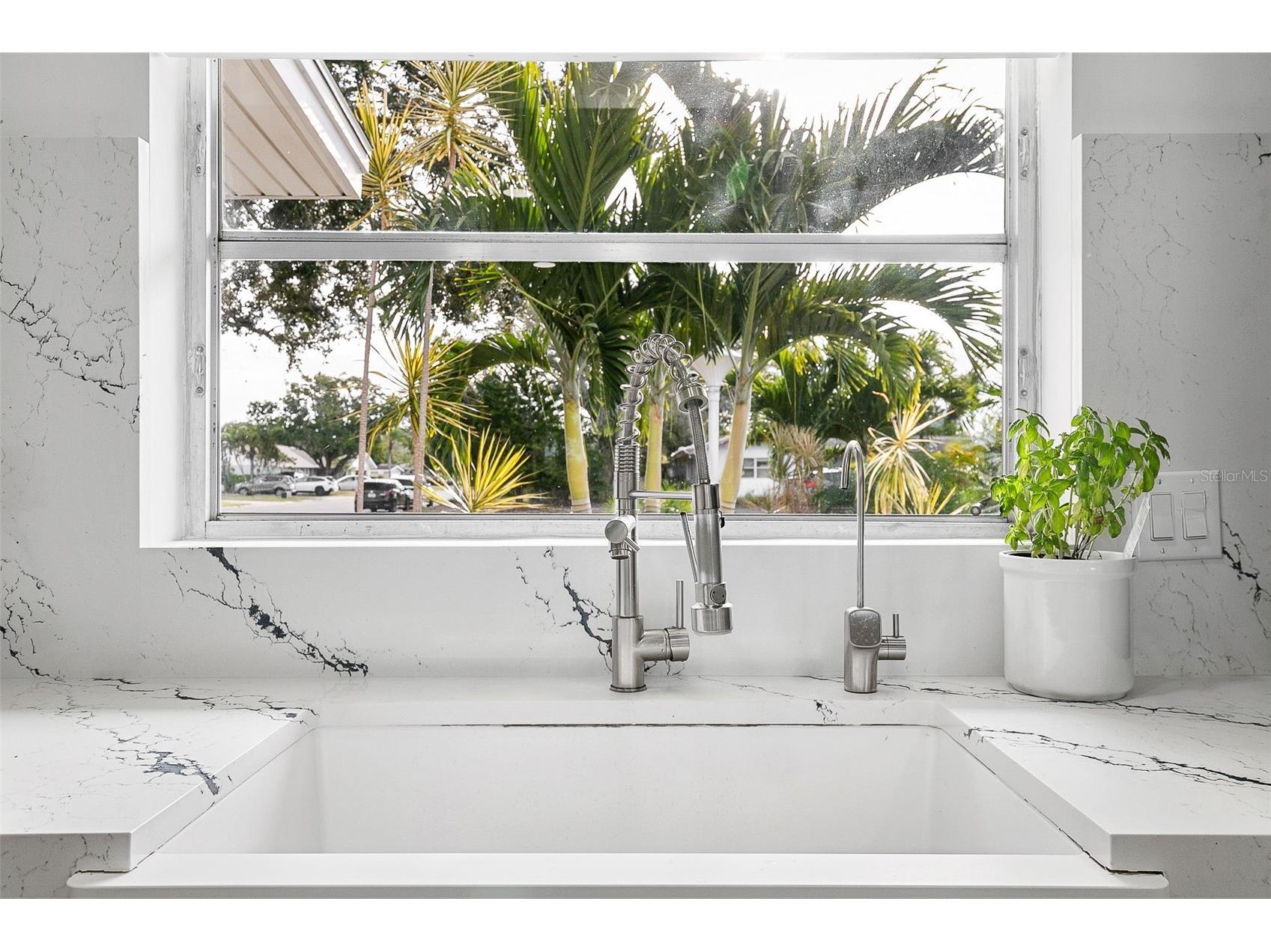 703 Whitfield Avenue Sarasota FL 34243 A4677614 image20