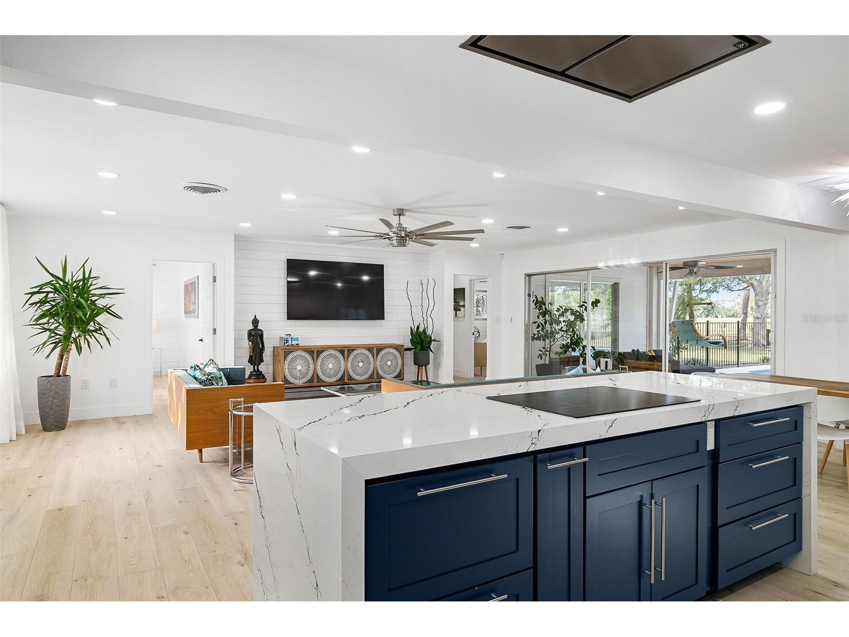 703 Whitfield Avenue Sarasota FL 34243 A4677614 image21