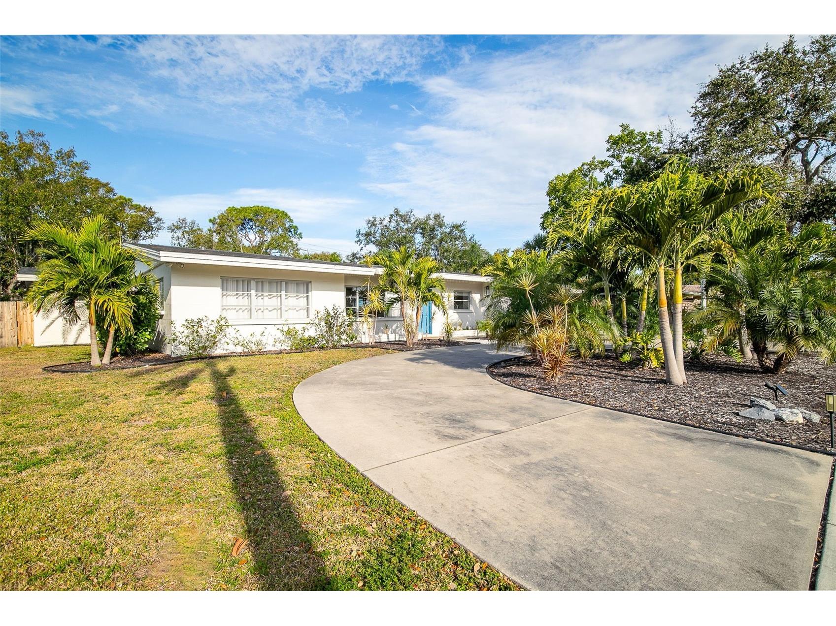 703 Whitfield Avenue Sarasota FL 34243 A4677614 image3