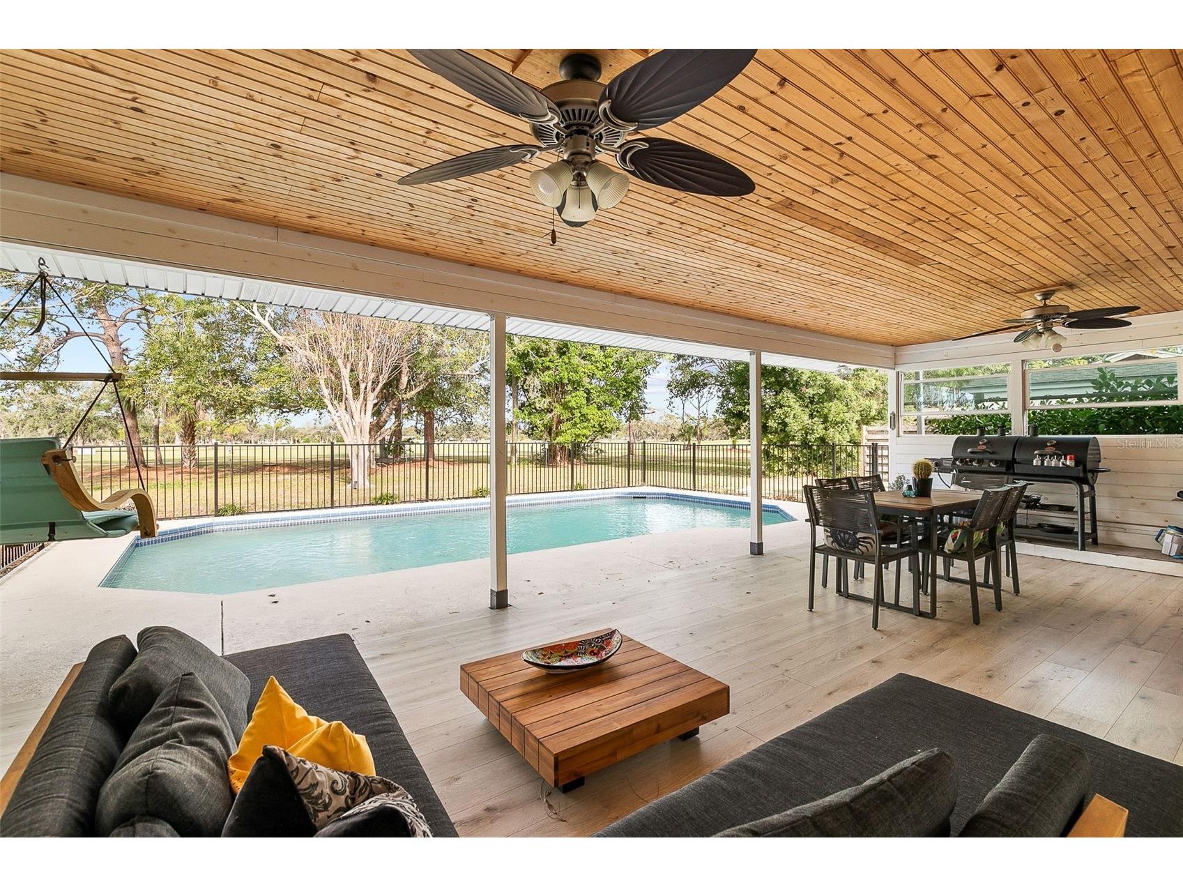703 Whitfield Avenue Sarasota FL 34243 A4677614 image57