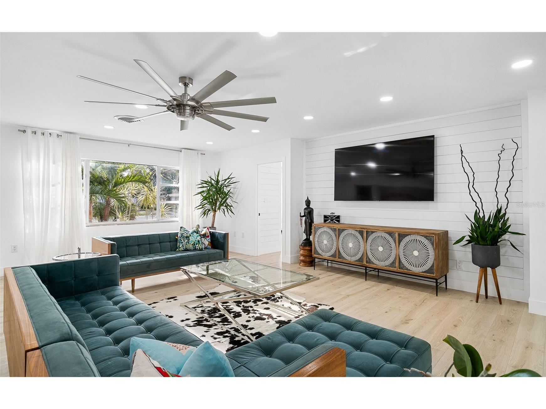 703 Whitfield Avenue Sarasota FL 34243 A4677614 image8