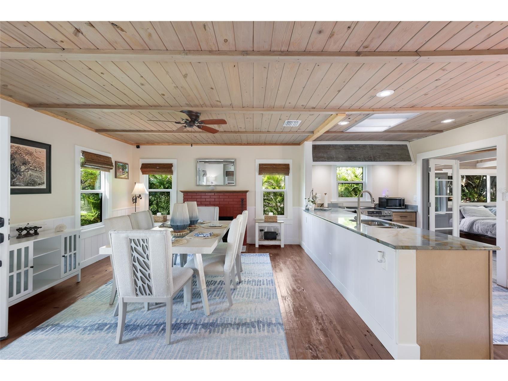 7030 Poinsettia Avenue Longboat Key FL 34228 A4686787 image12