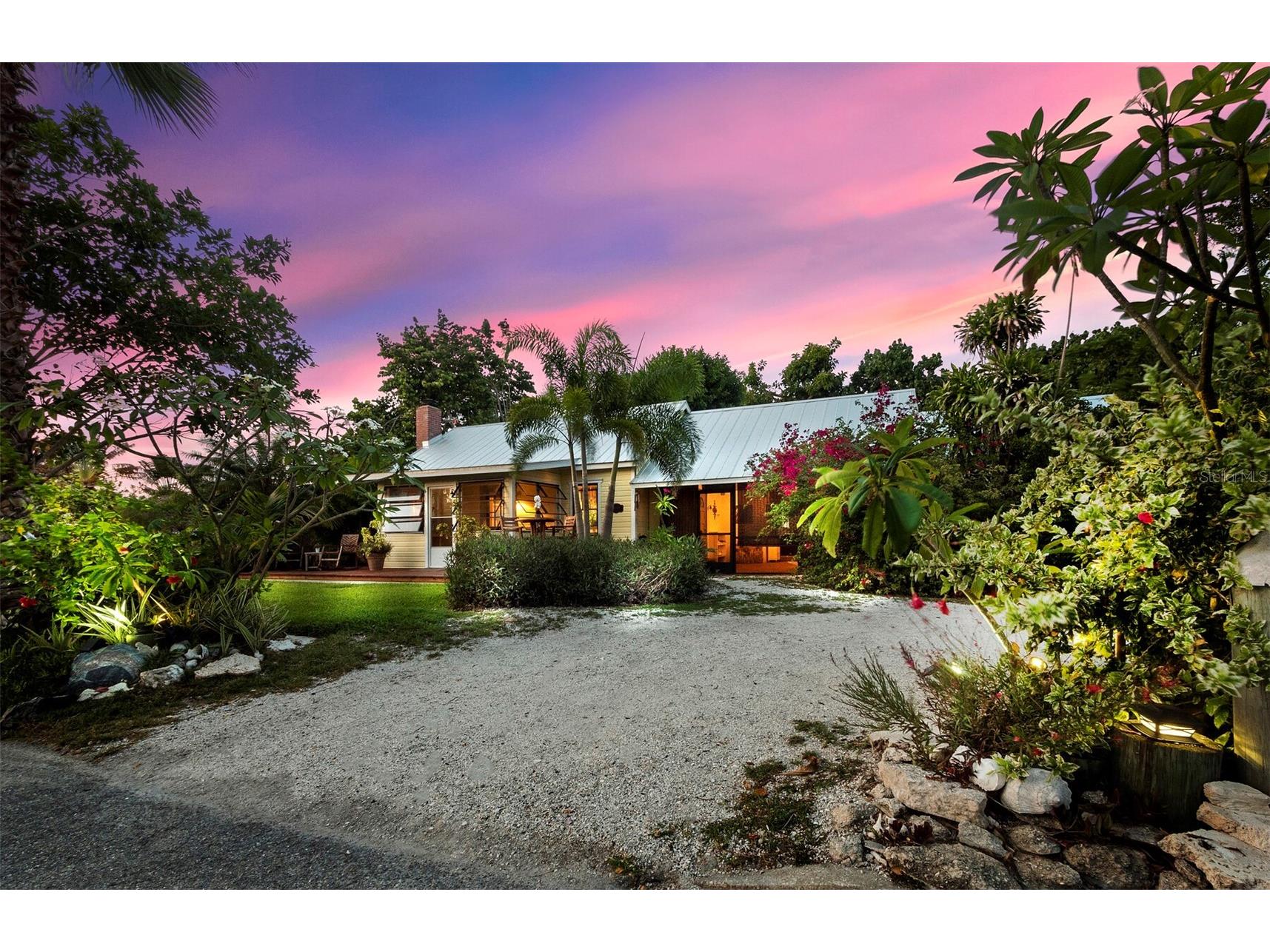 7030 Poinsettia Avenue Longboat Key FL 34228 A4686787 image2