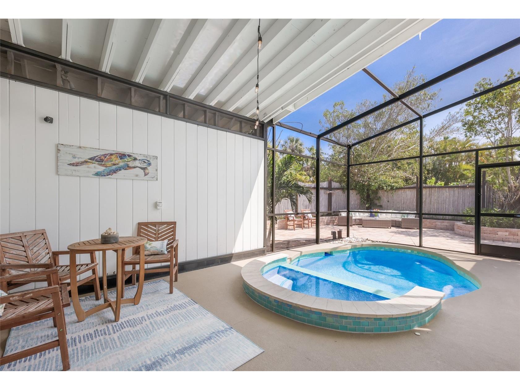 7030 Poinsettia Avenue Longboat Key FL 34228 A4686787 image3