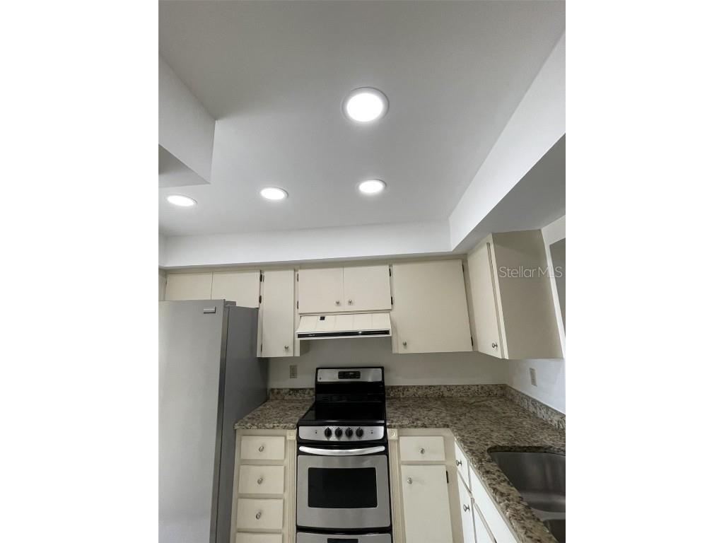 7030 W Country Club Drive N #128 Sarasota FL 34243 A4666721 image12