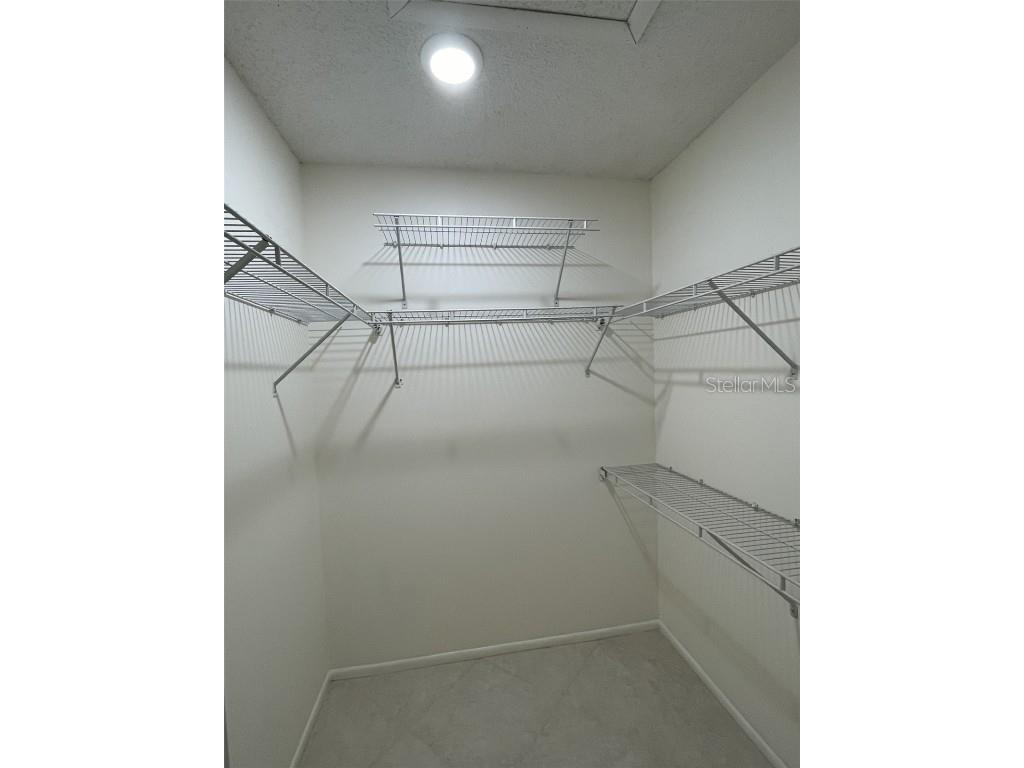 7030 W Country Club Drive N #128 Sarasota FL 34243 A4666721 image40