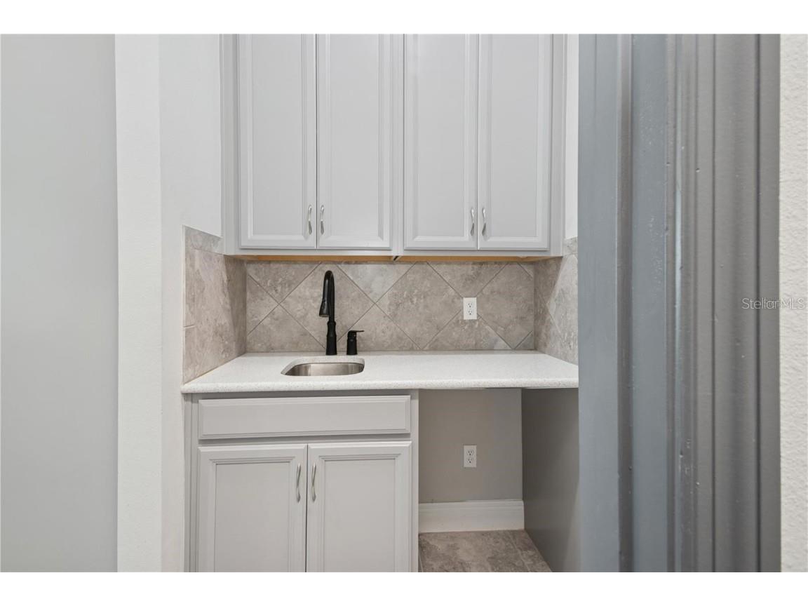 7031 Billie Court Winter Garden FL 34787 - LAKE HANCOCK O6362282 image16