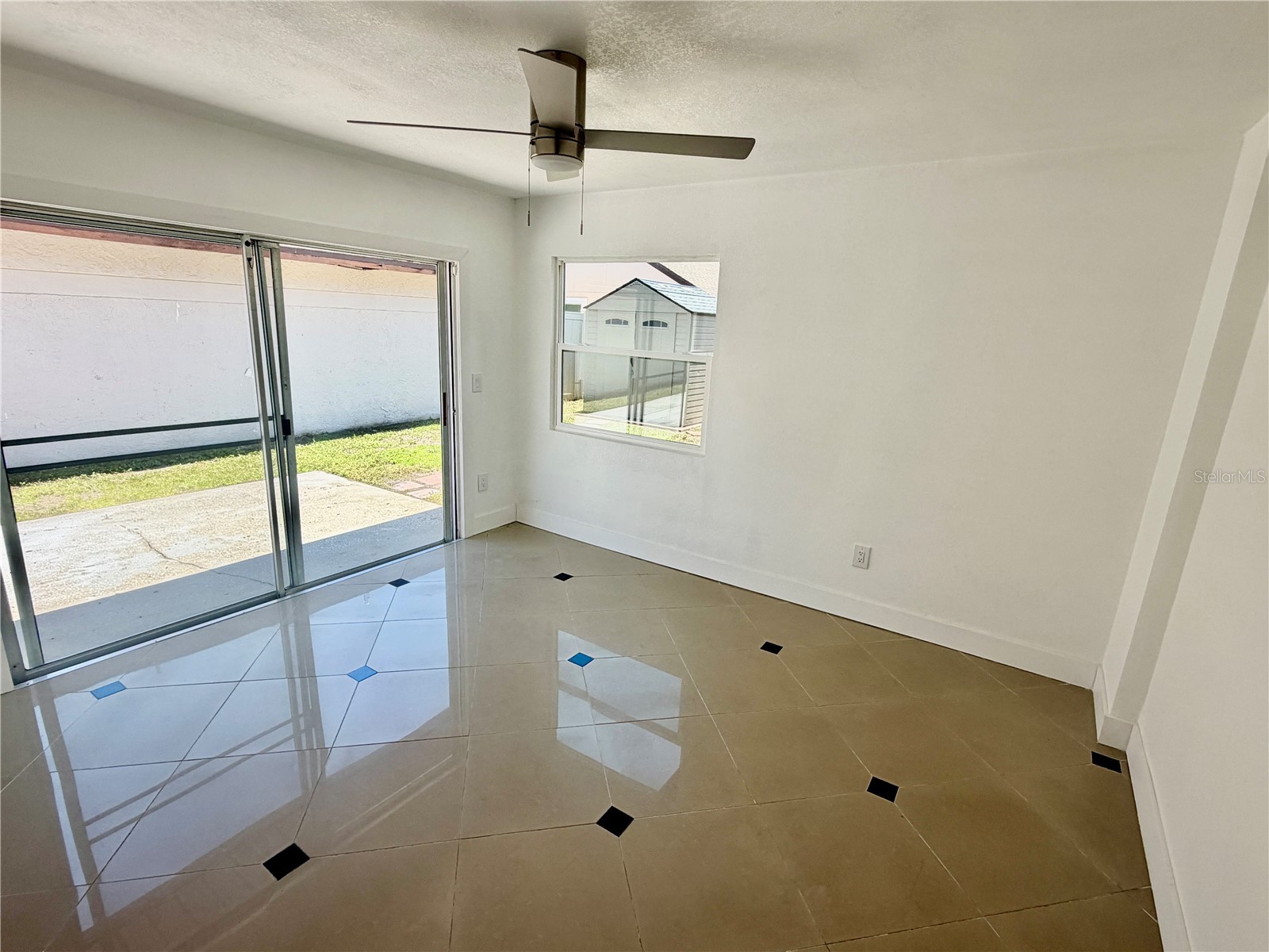 7031 Drury Street Tampa FL 33635 TB8516118 image15
