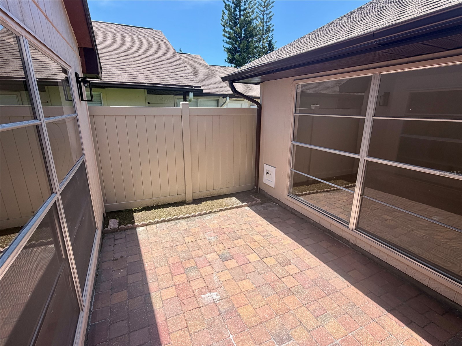 7031 Drury Street Tampa FL 33635 TB8516118 image28