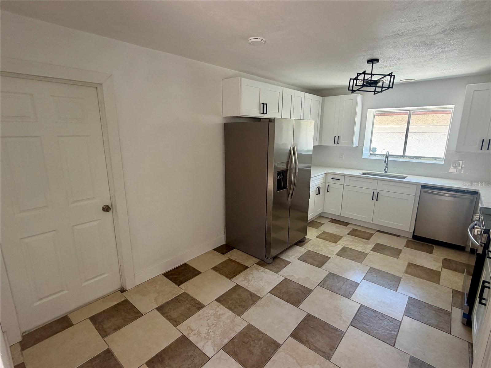 7031 Drury Street Tampa FL 33635 TB8516118 image4
