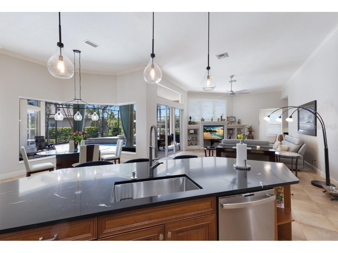 7031 Scrub Jay Drive Sarasota FL 34241 A4668056 image12